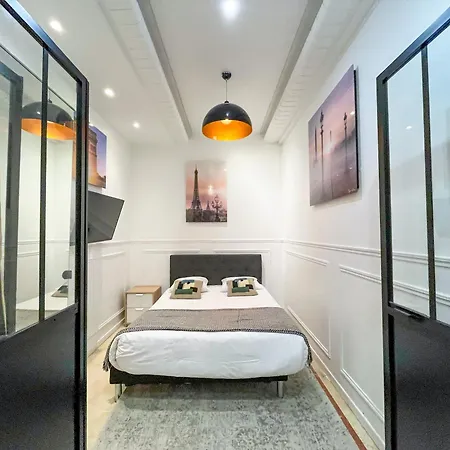 80 - Cinema Sebastopol Lägenhet Paris