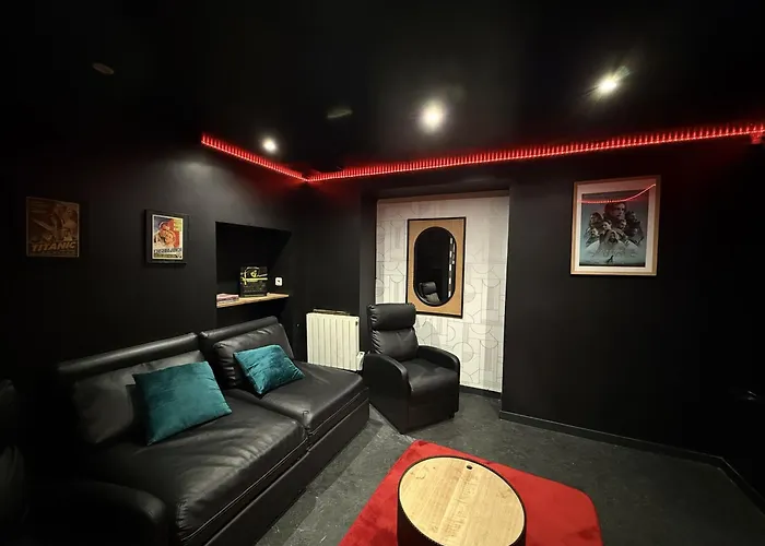 Daire 80 - Cinema Sebastopol